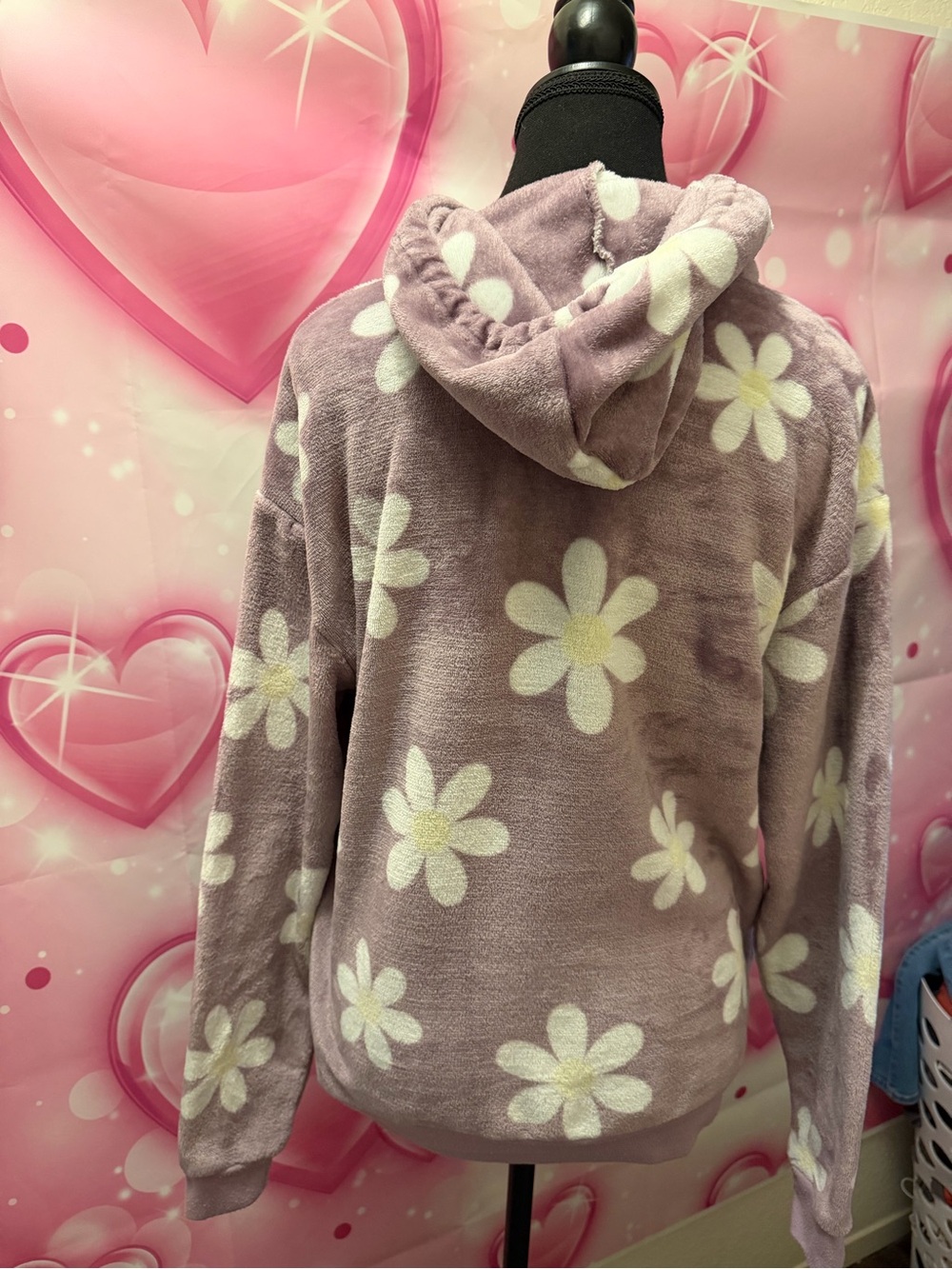 Plush Daisy Hoodie - Soft Lavender Floral Pullover - Picture 3 of 4